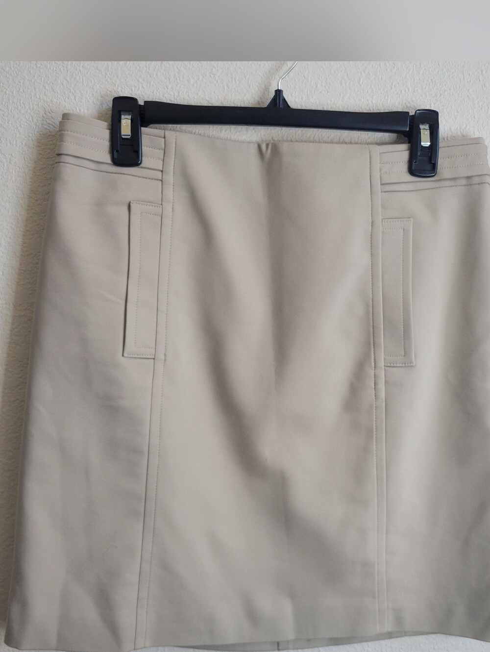 Ann Taylor Tan Khaki Lined Pencil Skirt Straight & Short W Pockets Ladies Size 8